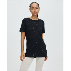 Woman, black sketchers shirt, size S ￼